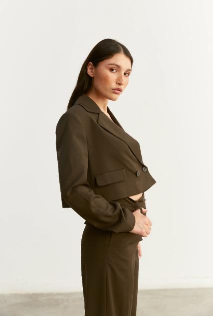 CHAQUETA PARA MUJER NAME THE BRAND JIMENA CHOCOLATE